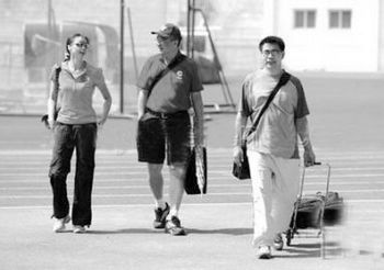 ��(f��)��2