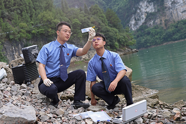 ׌�������ȡ������c����