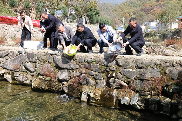 �����~�ؚw����Ȼ֮�ҡ�