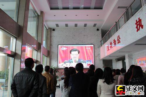 ���ؙz��C�P�M���ɾ��տ�ʮ�˴��_Ļʽ