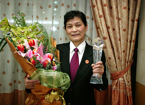 Ԭ��ȫ:���ّ���һ�wƽ��ƽ��֮��