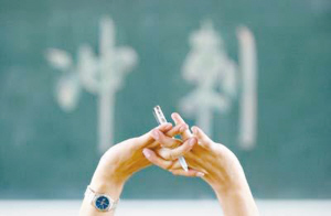 �����߿��_�̰�ÿС�r������M700��Ԫ