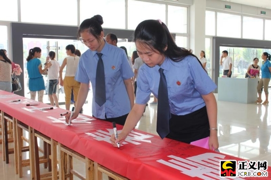 ����:�A���r(n��ng)���շ���و��v���M�l(xi��ng)��