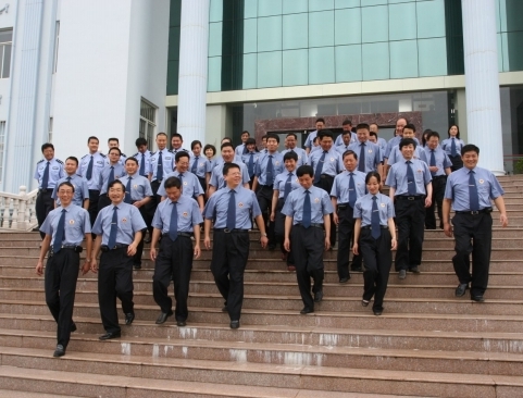 �ӏ��z����齨�O