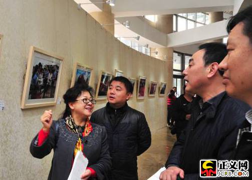 ���Ї������z��ꡱ�����zӰ��Ʒչ�ھ��_Ļ