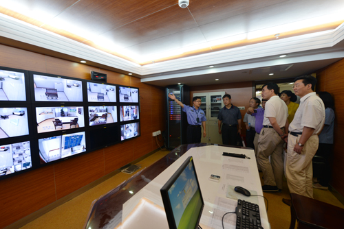 ��ߙz�_����ý�w�r���µęz�չ��_��ģʽ