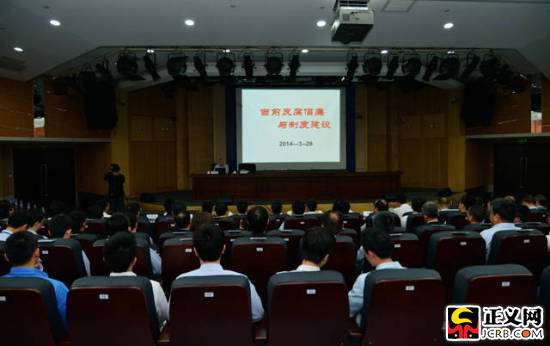 �κ���늾���Ո(q��ng)�����v�ڮ�(d��ng)ǰ�����F(xi��n)��