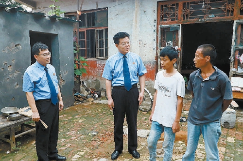 守護(hù)貧困學(xué)生的“上學(xué)夢”