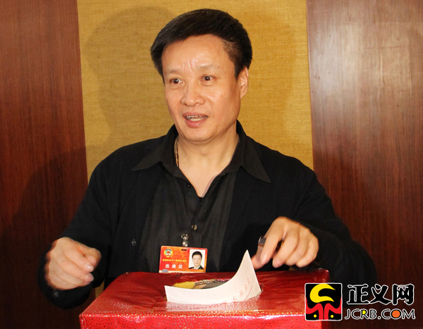 ����ί�T�_չ���ֵ�Ԯ����ӡ�